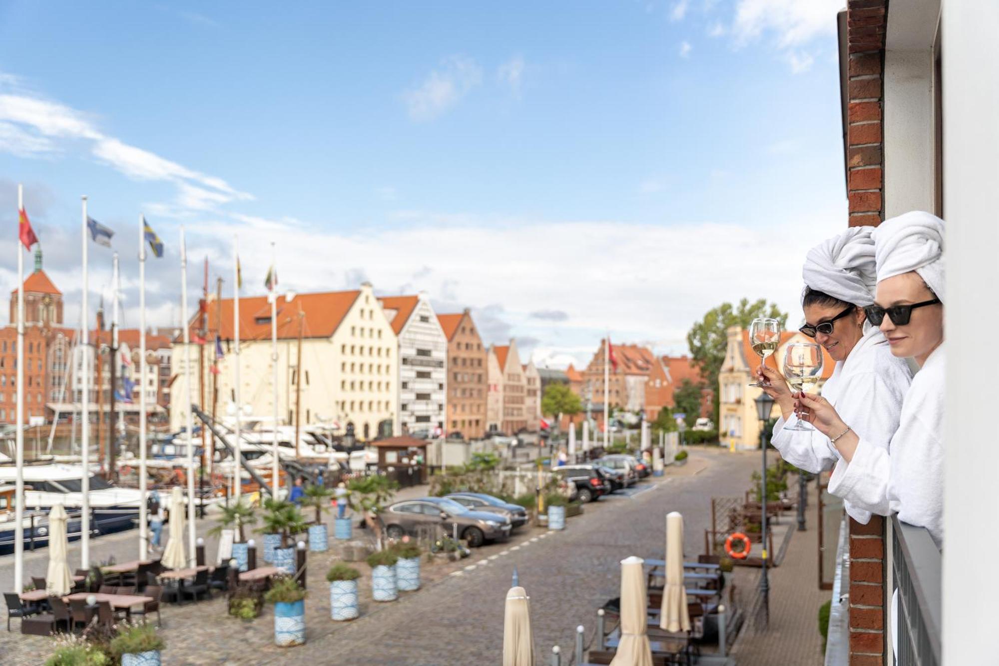 Premium In Old Town Marina View By Lion Apartament